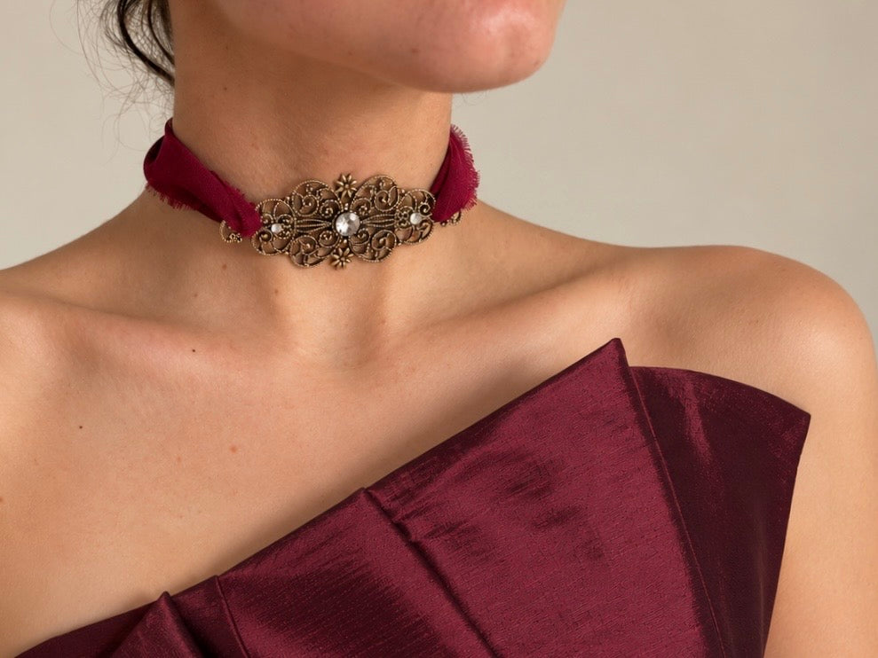 Choker Gasa con Broche Vintage