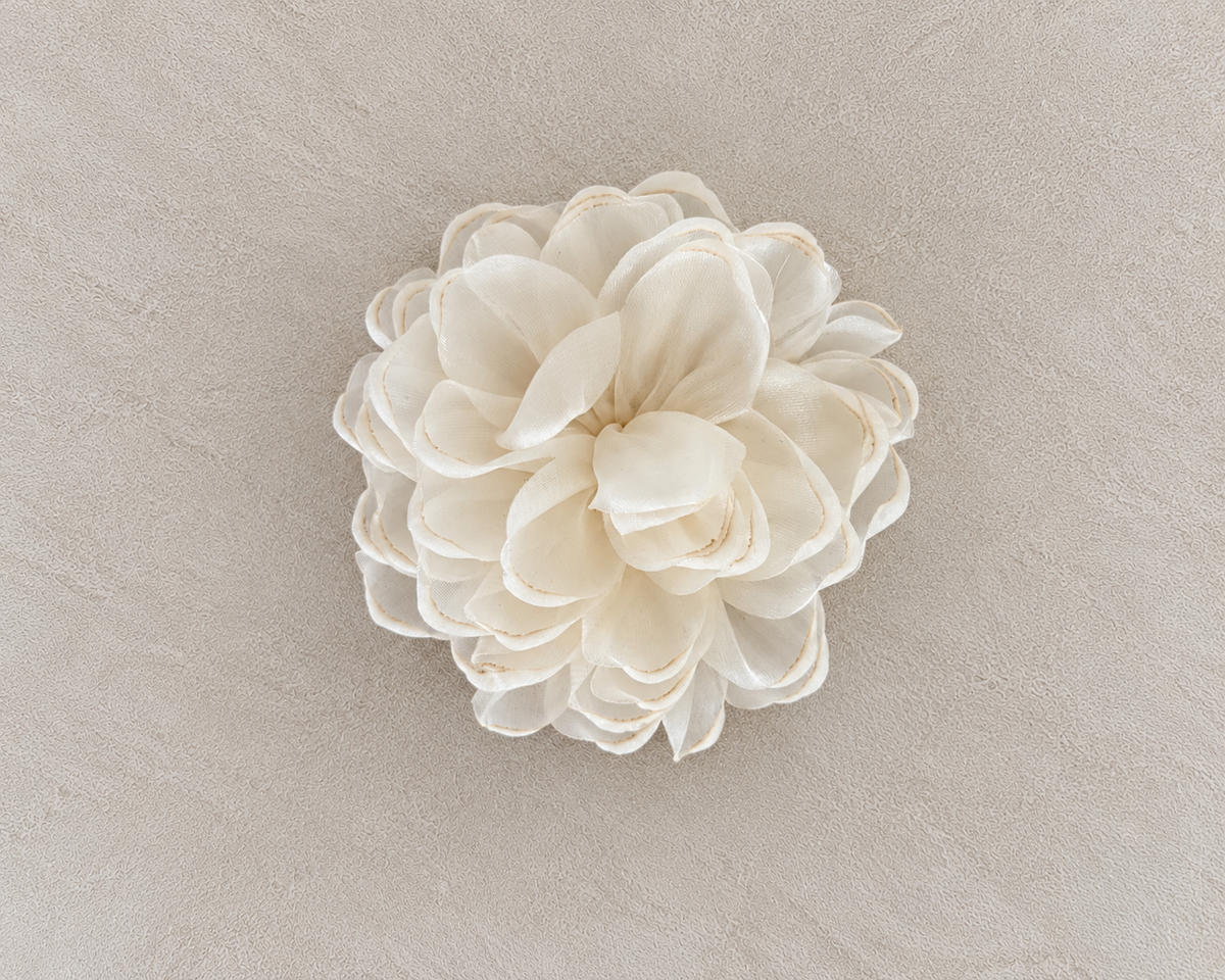 Tocado Flor Organza - Blanco