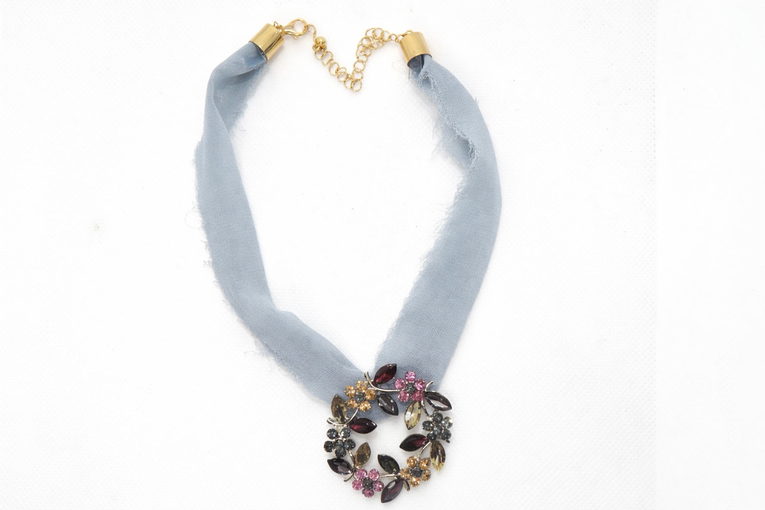 Choker Bloom