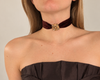 Choker de terciopelo con broche joya