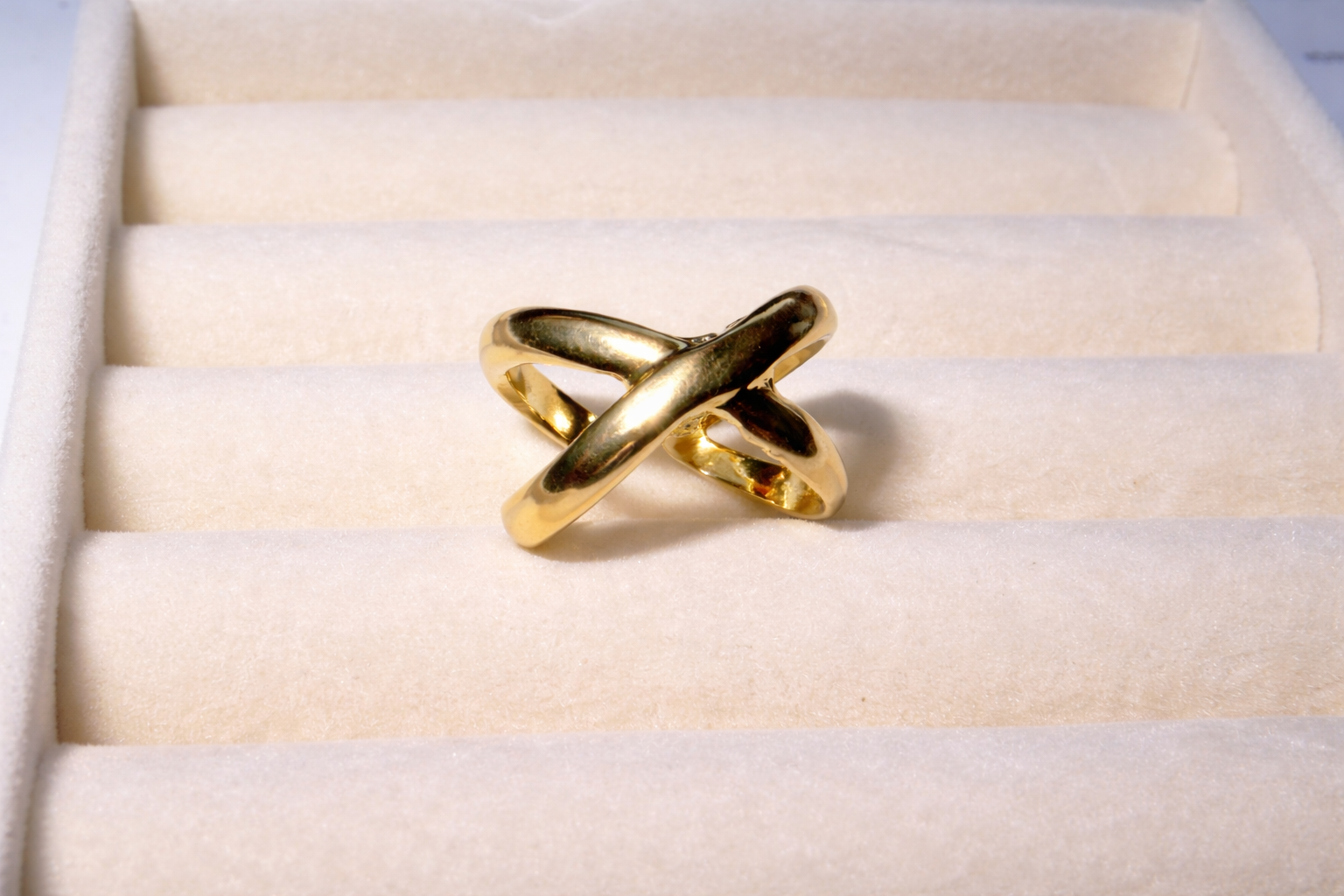 Anillos Golden Sculpt