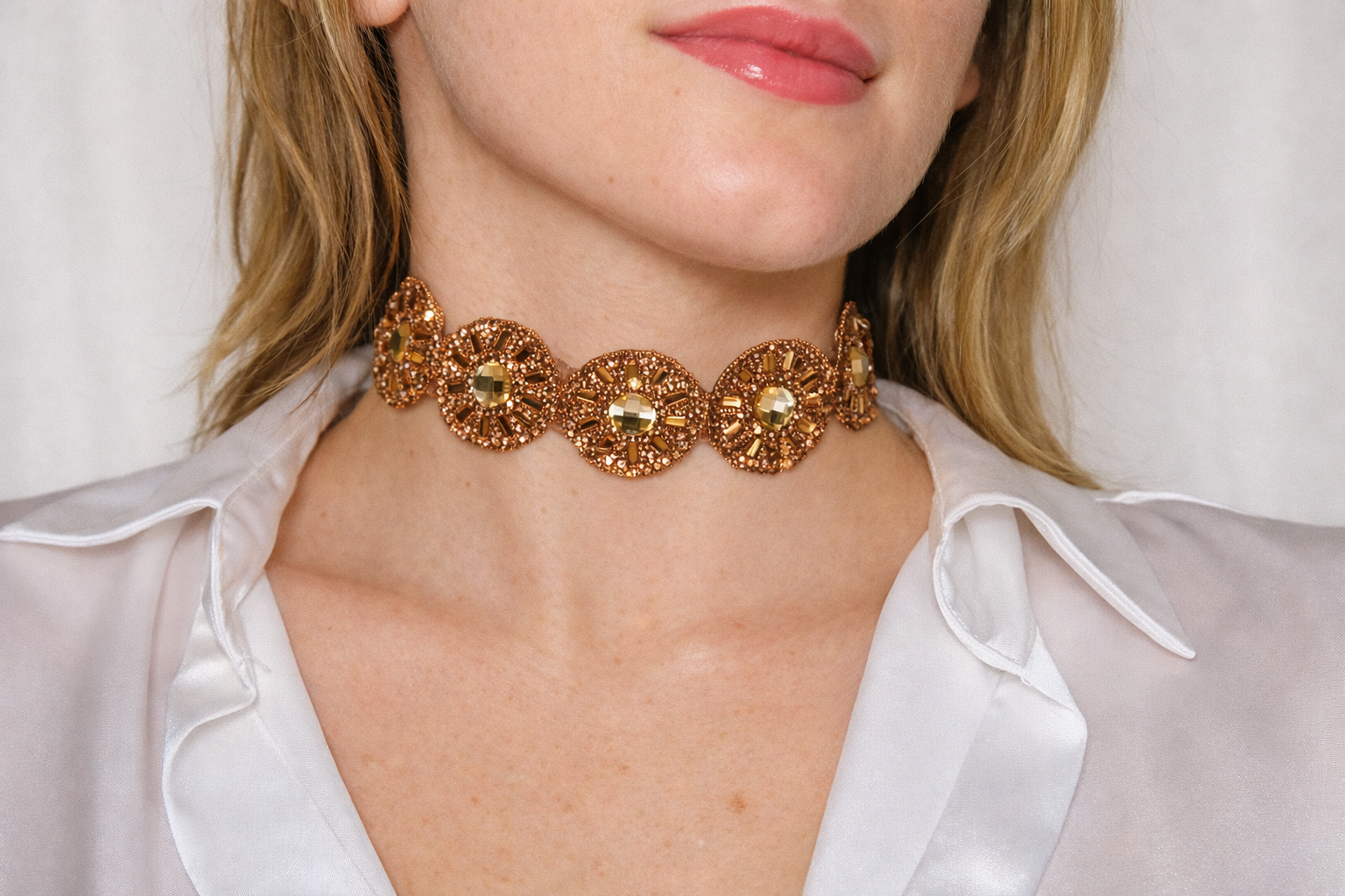 collar choker de cristales con cinta ajustable